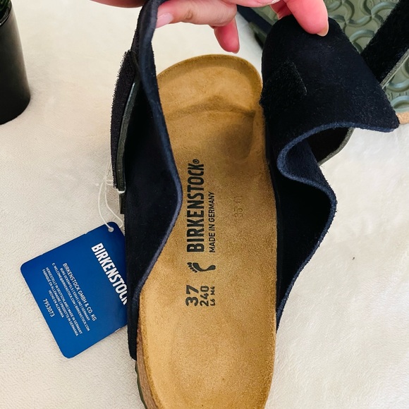 🔥🔥SOLD!!!!!!New Birkenstock Sandals 🔥🔥 - Picture 3 of 5